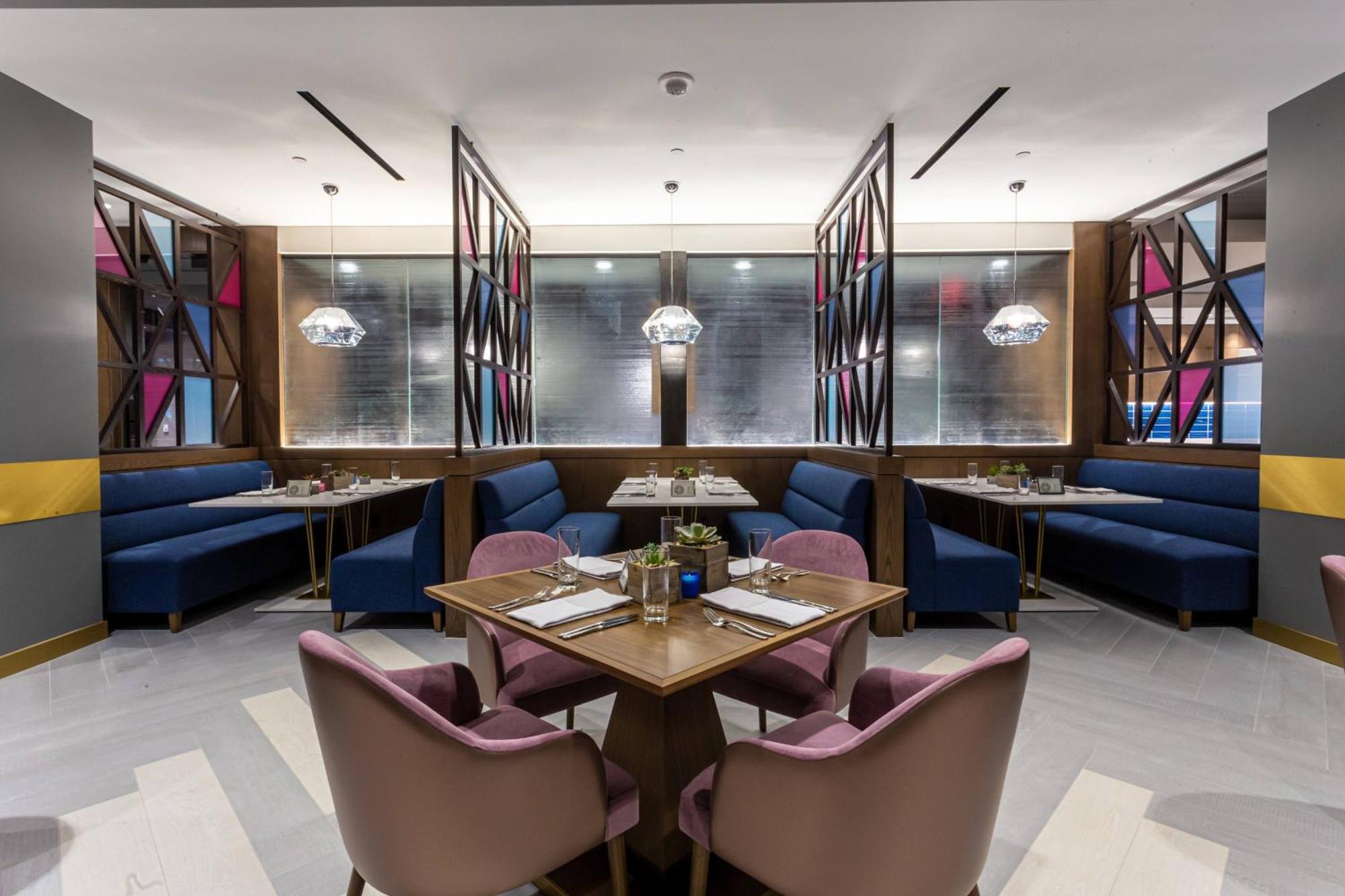 Отель Marriott Providence Downtown Экстерьер фото