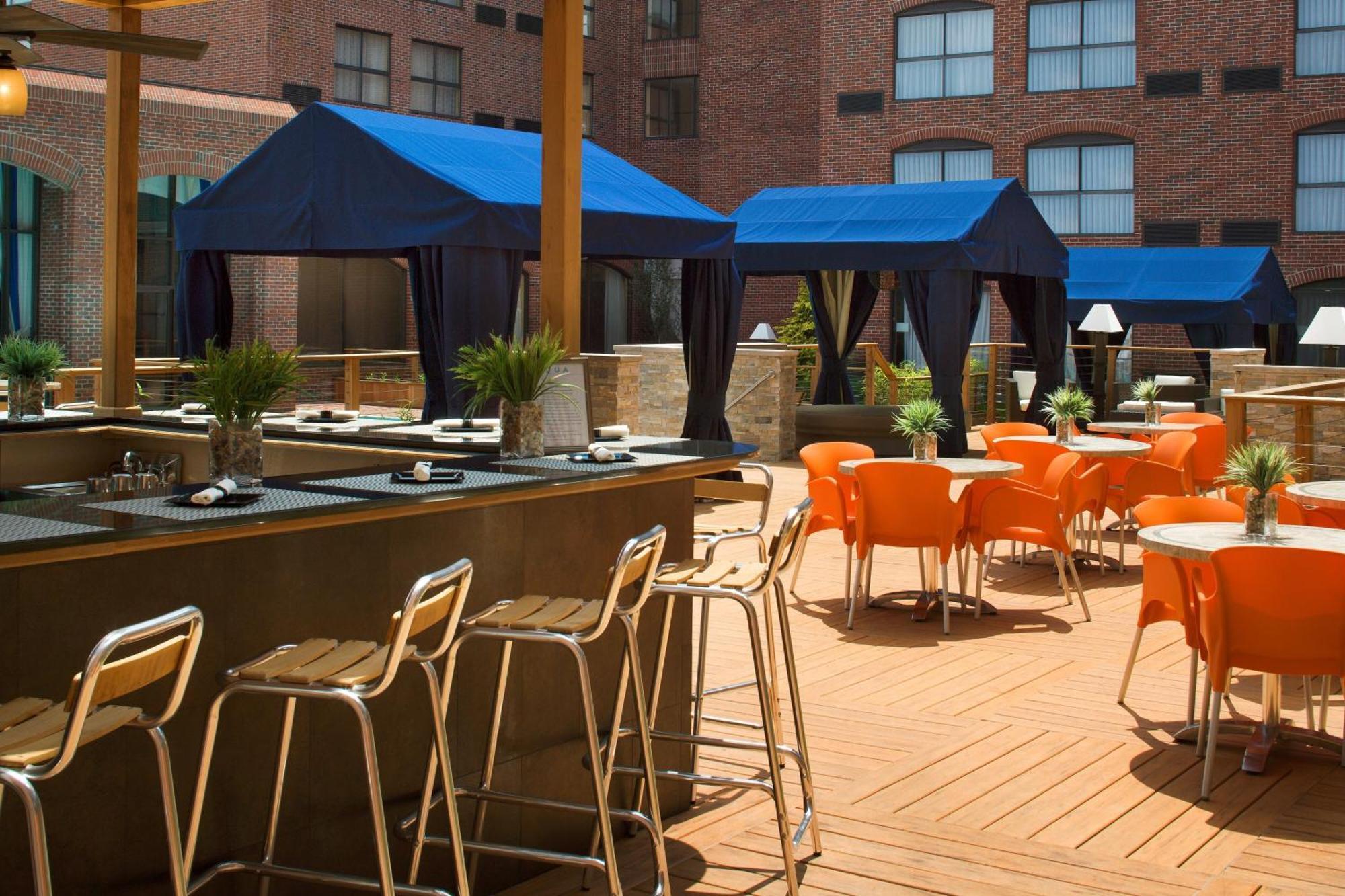 Отель Marriott Providence Downtown Экстерьер фото